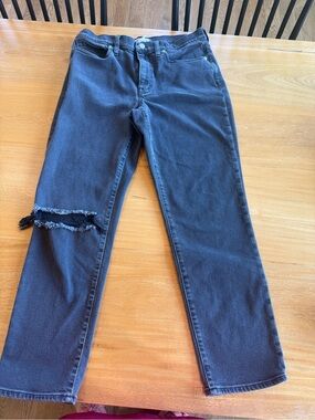 Madewell Black Cropped Ripped Hem Jeans